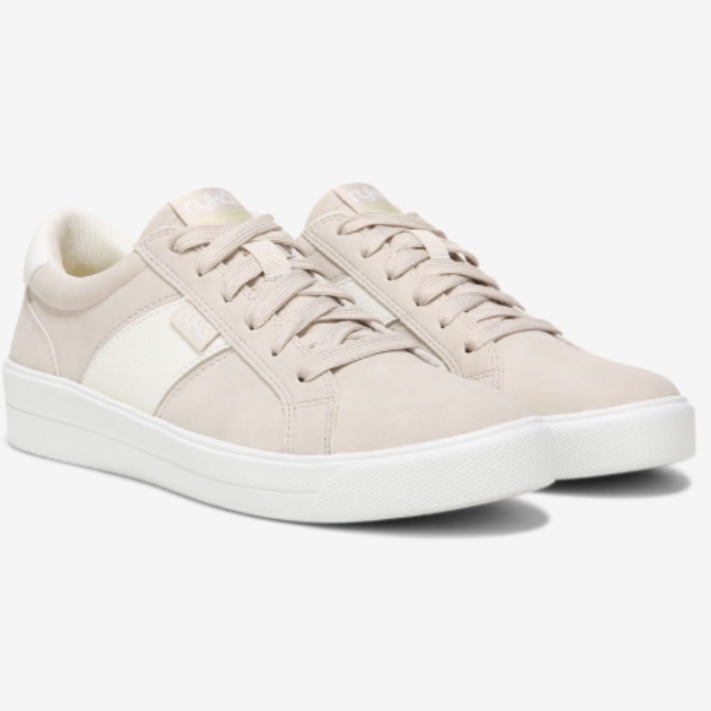 Ryka Viv Classic Sneaker